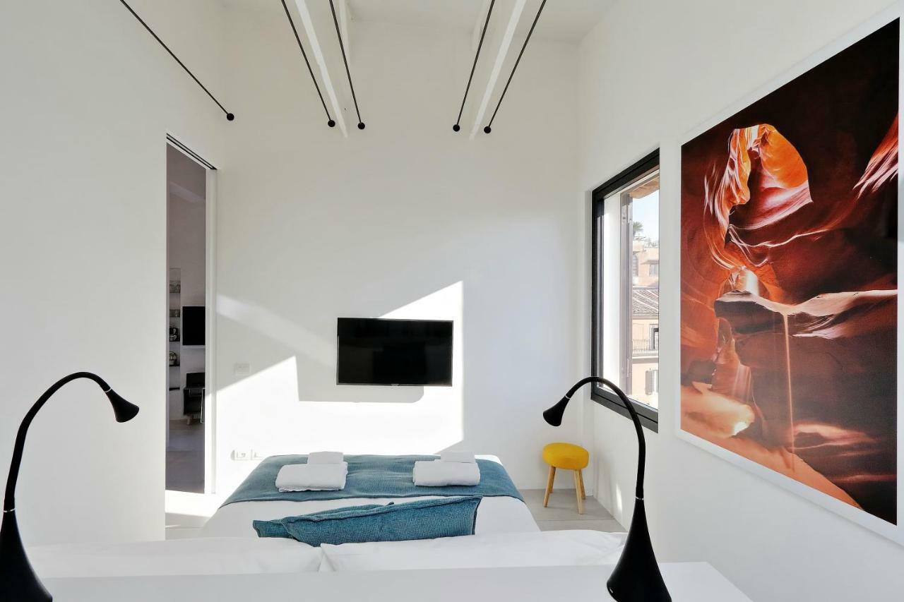 Tiffany Deluxe Penthouse 30 Mt. From Piazza Di Spagna Rom